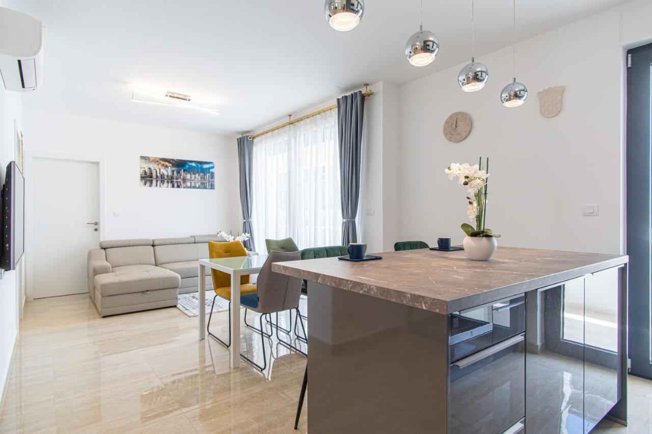Ledeno More Luxury Apartments Split Kültér fotó